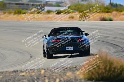 media/Oct-18-2025-Extreme Speed (Sat) [[d6d7e1fef1]]/Group 3 Purple/Session 3 (Turn 1)/